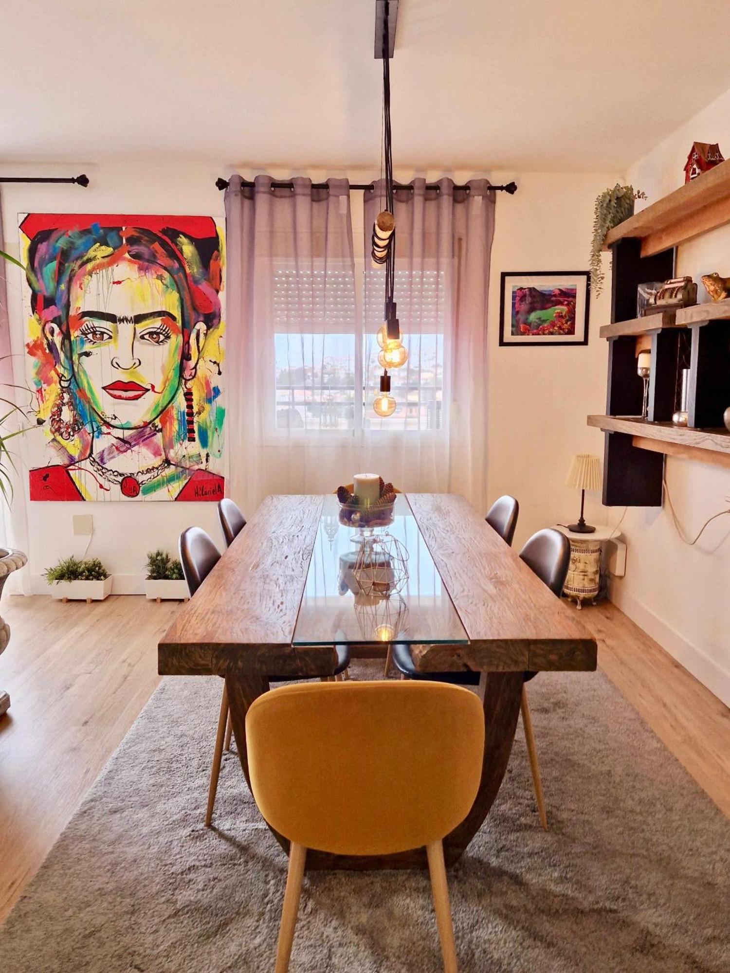 Sr Luxury Penthouse Apartment